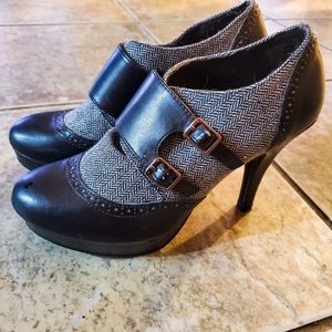 Vintage Style Oxford Heels